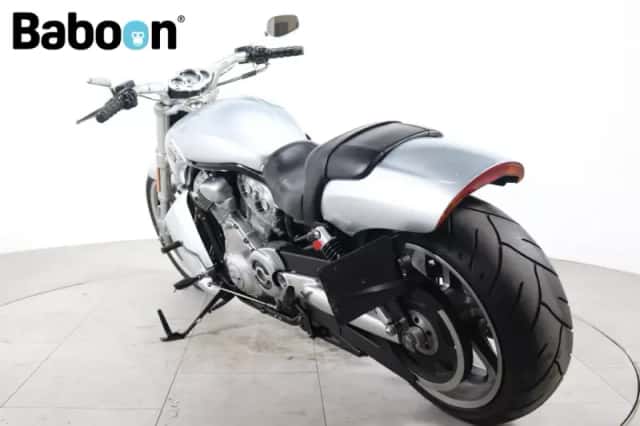 Harley-Davidson V-Rod Muscle (2009) thumbnail 6