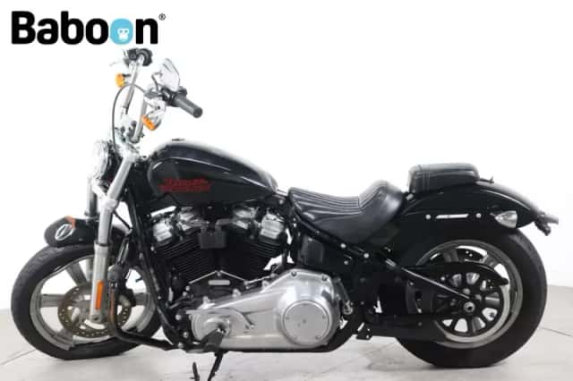 Harley-Davidson Softail (2023) thumbnail 5