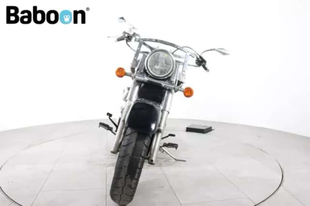 Suzuki VL 800 Volusia (2002) thumbnail 3