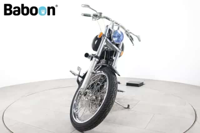 Harley-Davidson Softail (2004) thumbnail 3