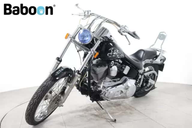 Harley-Davidson Softail (2004) thumbnail 4