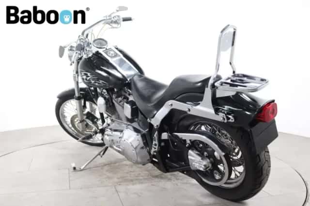 Harley-Davidson Softail (2004) thumbnail 6