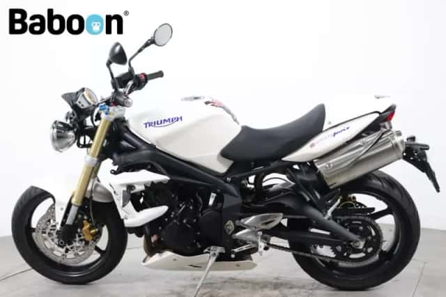 Triumph Street Triple (2009) thumbnail 5