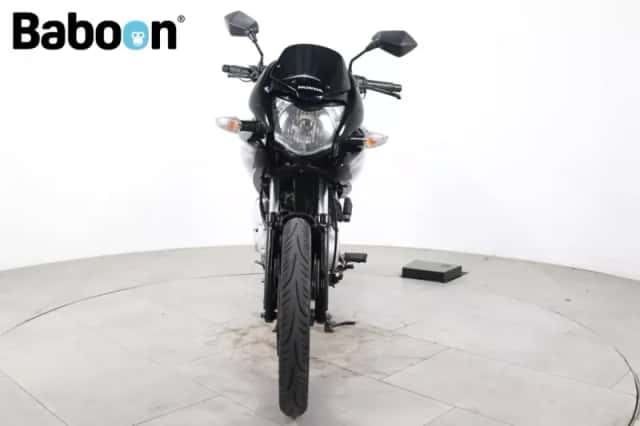 Honda CBF 125 (2011) thumbnail 3