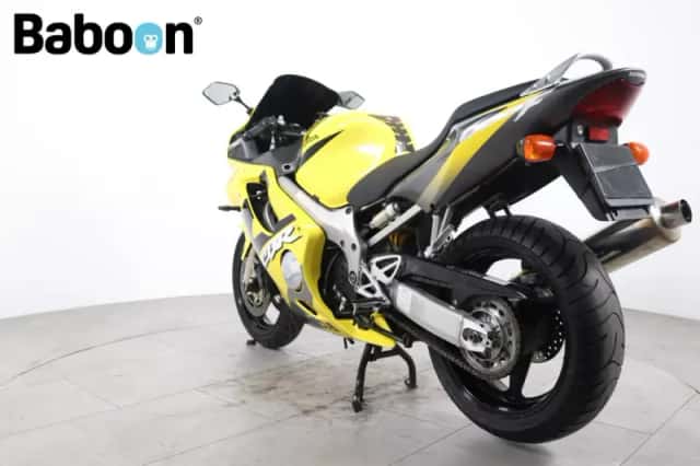 Honda CBR600F (2001) thumbnail 4