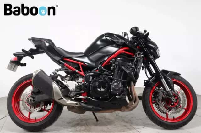 Kawasaki Z900 (2021) thumbnail 1