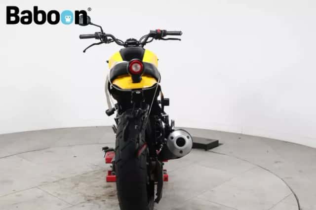 Yamaha XSR125 (2023) thumbnail 3