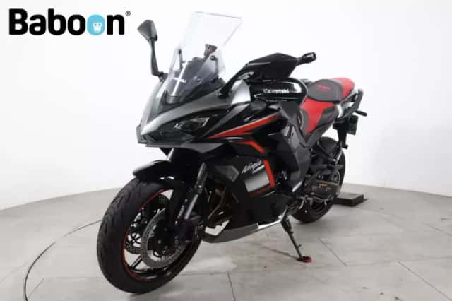 Kawasaki Ninja 1000SX (2021) thumbnail 4