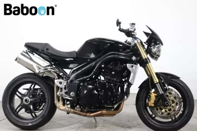 Triumph Speed Triple 1050 (2005) thumbnail 1