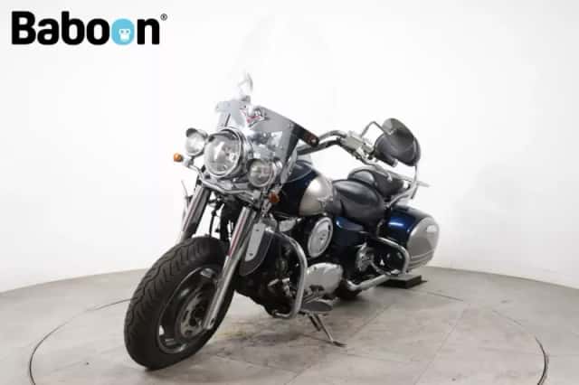 Kawasaki VN1600 Classic Tourer (2005) thumbnail 2