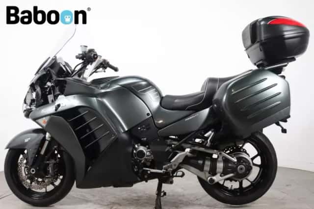 Kawasaki GTR 1400 (2013) thumbnail 2