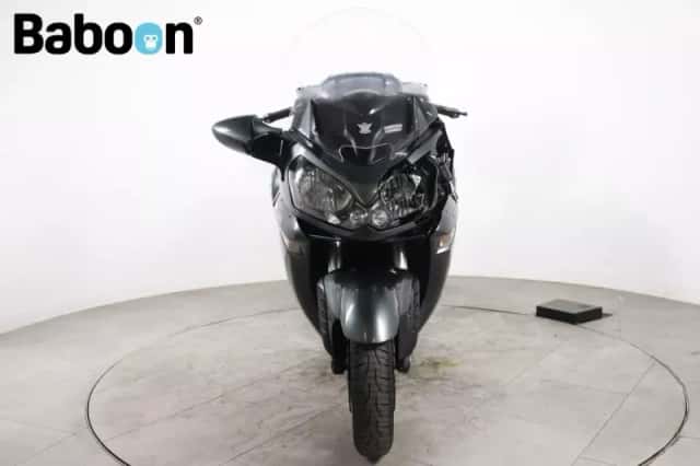 Kawasaki GTR 1400 (2013) thumbnail 4