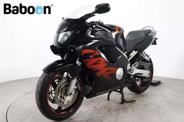 Honda CBR600F (2000) thumbnail 4