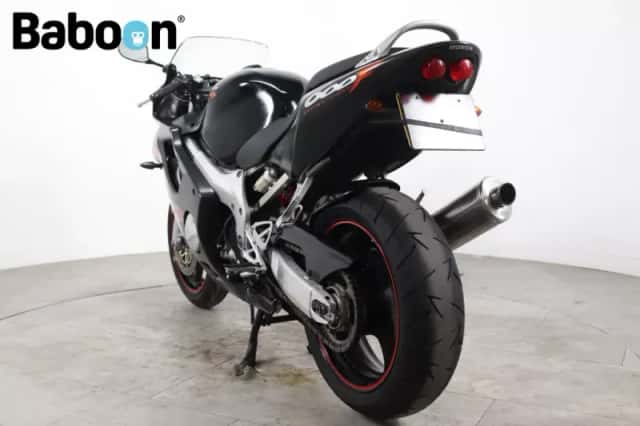 Honda CBR600F (2000) thumbnail 6