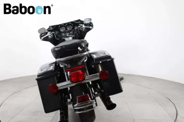 Harley-Davidson Electra Glide (2006) thumbnail 3