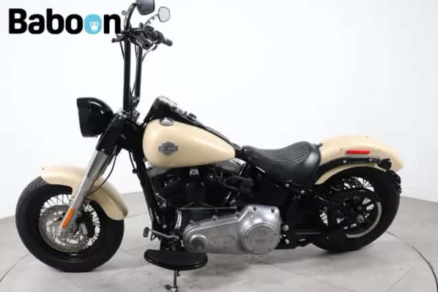 Harley-Davidson Softail (2015) thumbnail 5