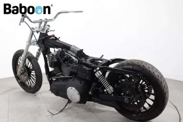 Harley-Davidson Wide Glide (2011) thumbnail 4