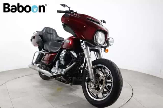 Harley-Davidson Electra Glide (2015) thumbnail 3