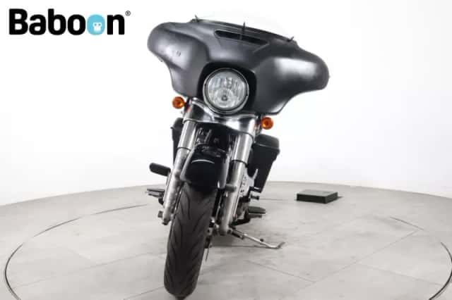Harley-Davidson Street Glide (2019) thumbnail 3