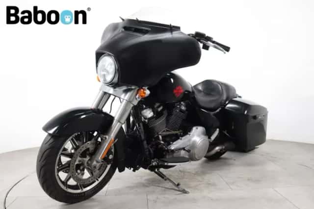 Harley-Davidson Street Glide (2019) thumbnail 4