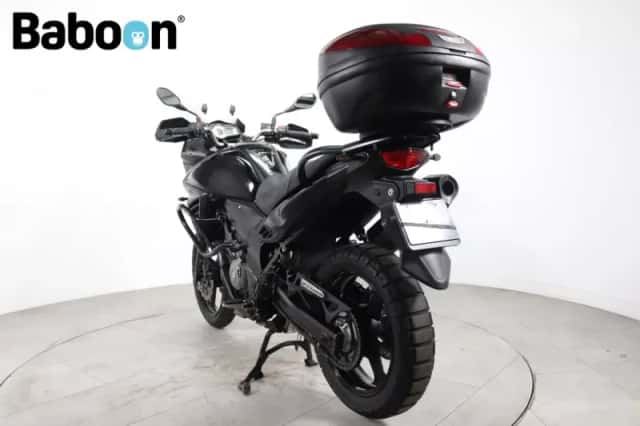 Suzuki V-Strom (2012) thumbnail 6