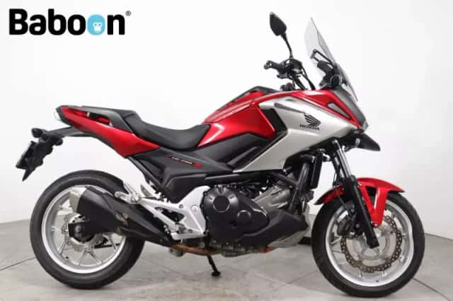 Honda NC750X (2018) thumbnail 1