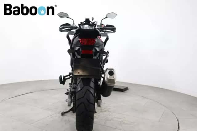 Suzuki V-Strom (2020) thumbnail 3