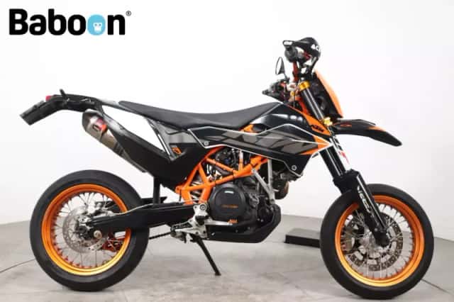 KTM 690 SMC (2012) thumbnail 1