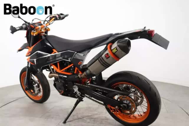 KTM 690 SMC (2012) thumbnail 4