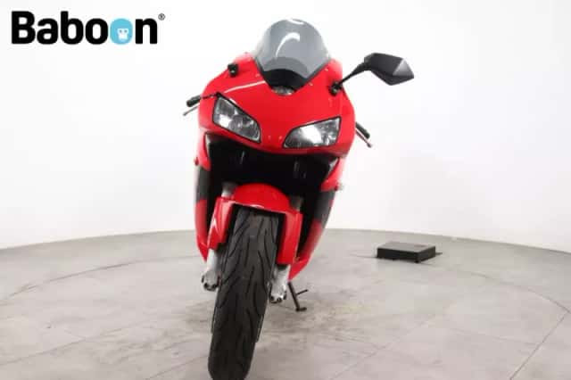 Honda CBR600RR (2003) thumbnail 5