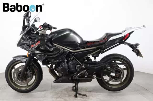 Yamaha XJ6 (2010) thumbnail 5