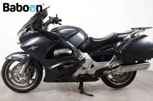 Honda ST 1300 PAN European (2006) thumbnail 5