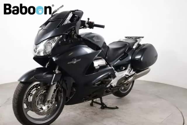 Honda ST 1300 PAN European (2006) thumbnail 6