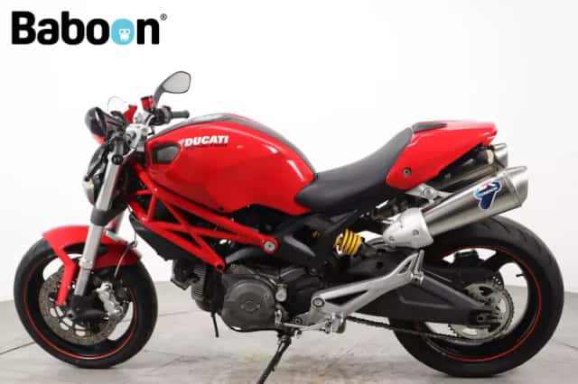 Ducati Monster 696 (2008) thumbnail 3