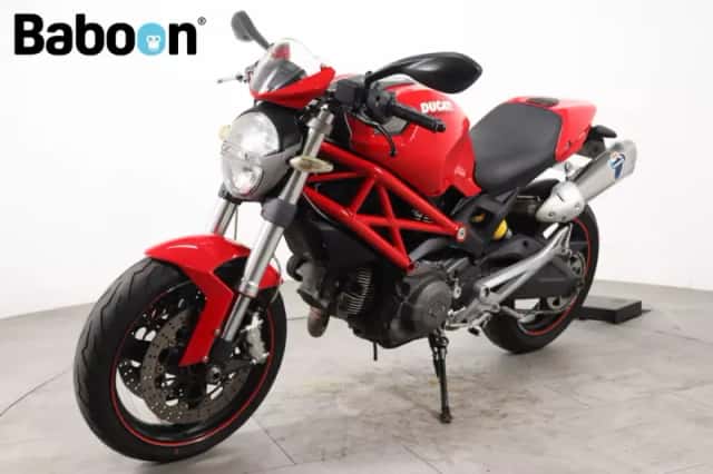 Ducati Monster 696 (2008) thumbnail 4