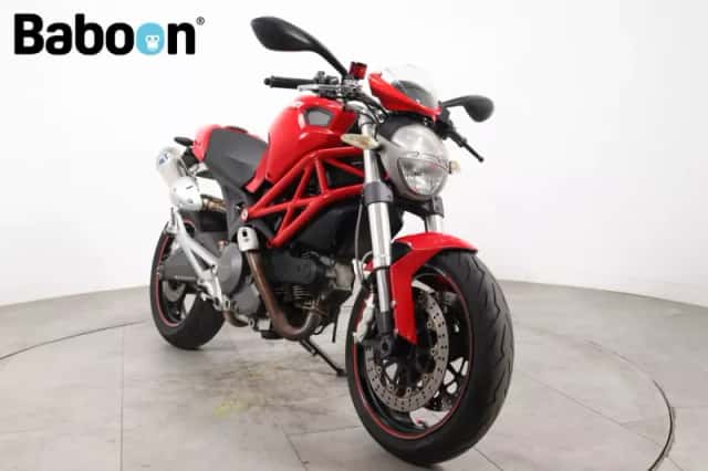 Ducati Monster 696 (2008) thumbnail 6