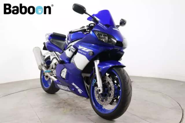 Yamaha YZF-R6 (2001) thumbnail 6