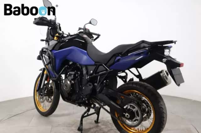 Suzuki V-Strom 800 (2024) thumbnail 2