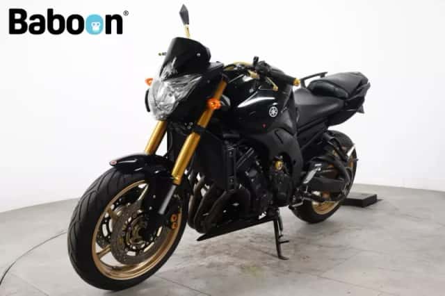 Yamaha FZ8-N (2011) thumbnail 4