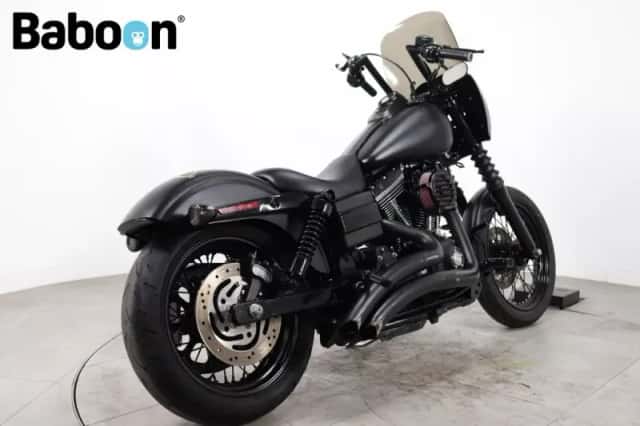 Harley-Davidson Street Bob (2006) thumbnail 3