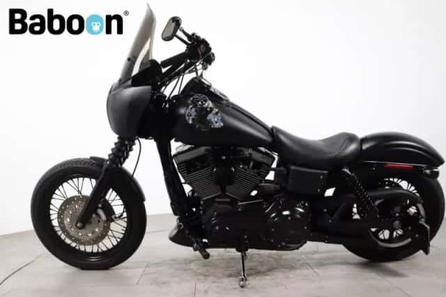 Harley-Davidson Street Bob (2006) thumbnail 6