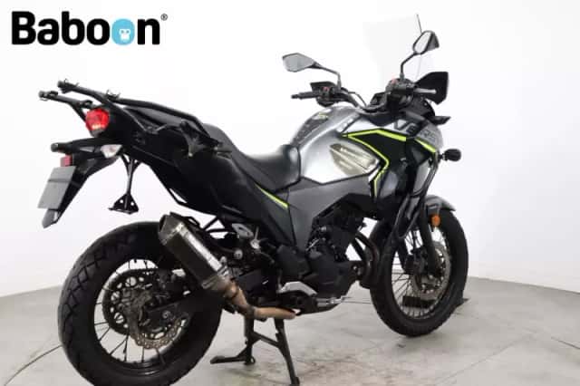 Kawasaki Versys 300 (2020) thumbnail 2