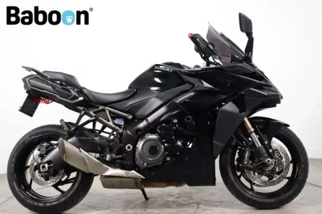Suzuki GSX-S1000GT (2022) thumbnail 1