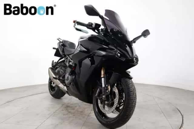 Suzuki GSX-S1000GT (2022) thumbnail 2