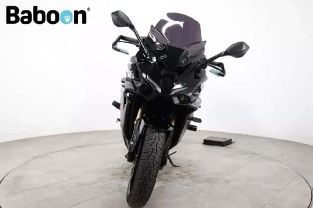 Suzuki GSX-S1000GT (2022) thumbnail 3