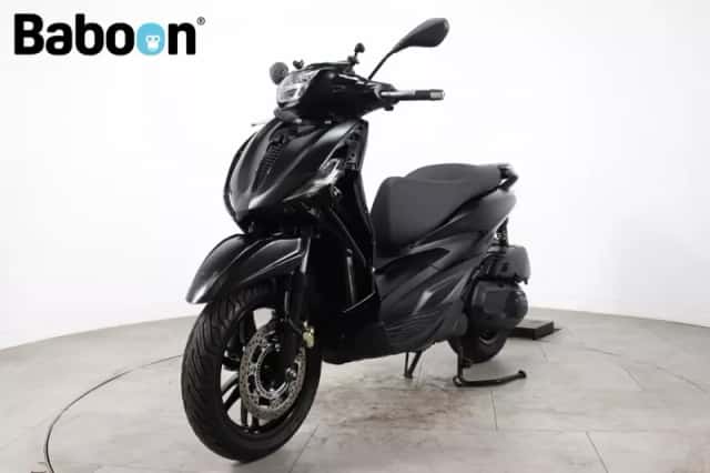 Piaggio Beverly 400 S (2023) thumbnail 4