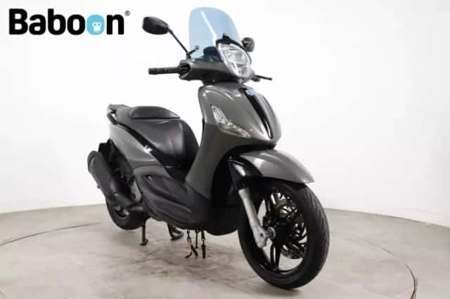 Piaggio Beverly 350 Sport (2012) thumbnail 2