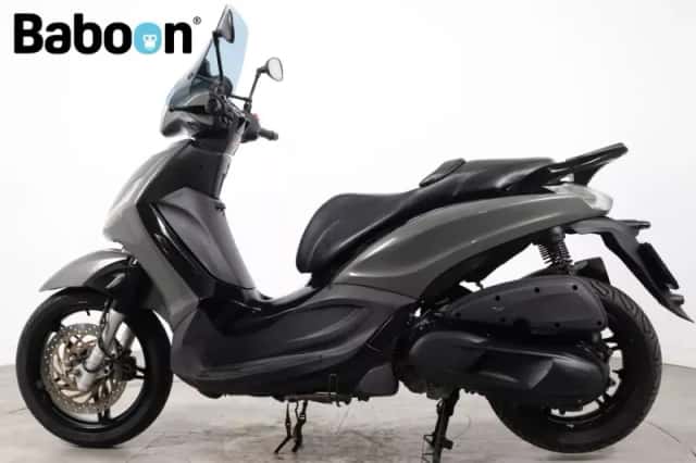 Piaggio Beverly 350 Sport (2012) thumbnail 5