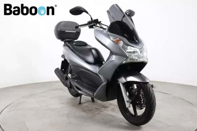 Honda PCX 150 (2013) thumbnail 5