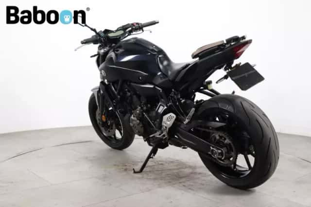 Yamaha MT-07 (2017) thumbnail 4